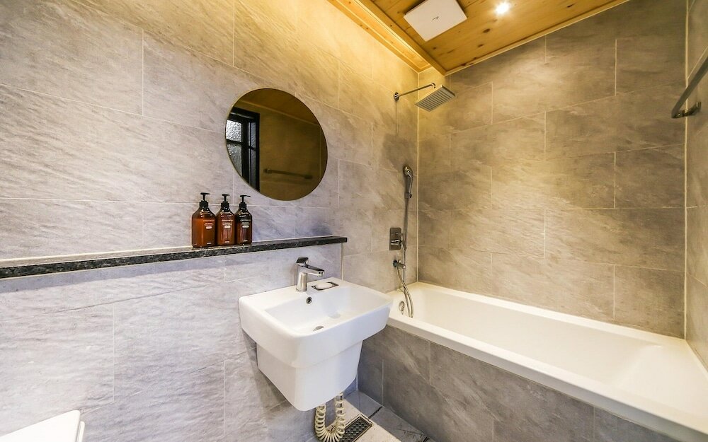 Фото Changwon Paryongdong Soo