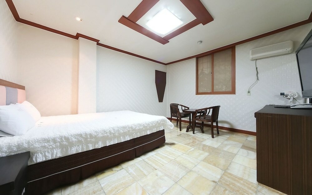 Фото Changwon Masan Hapseongdong Tong