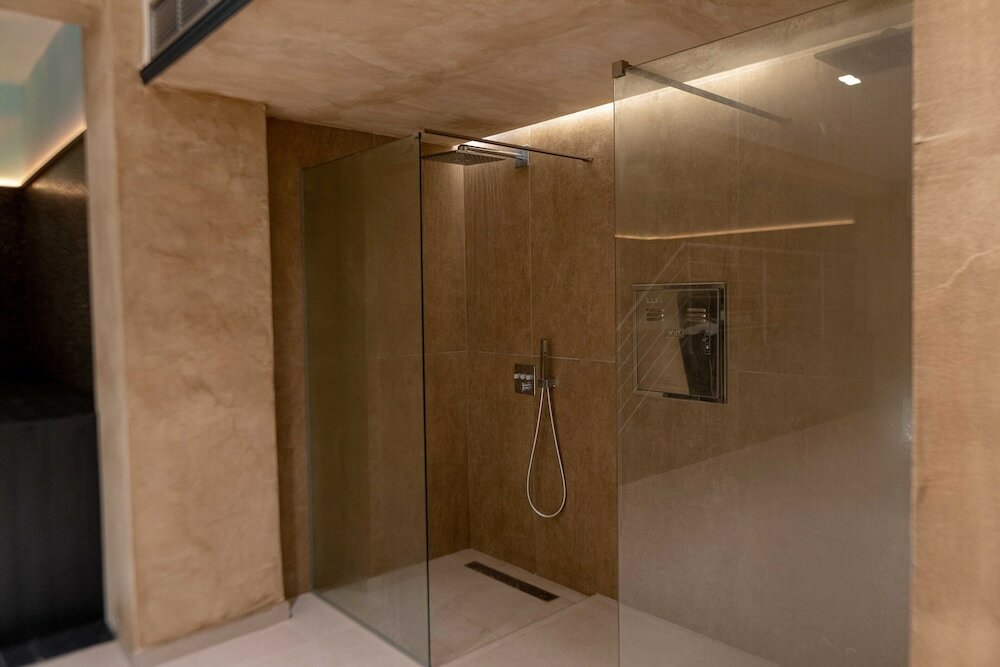 Фото Mirror Hotel