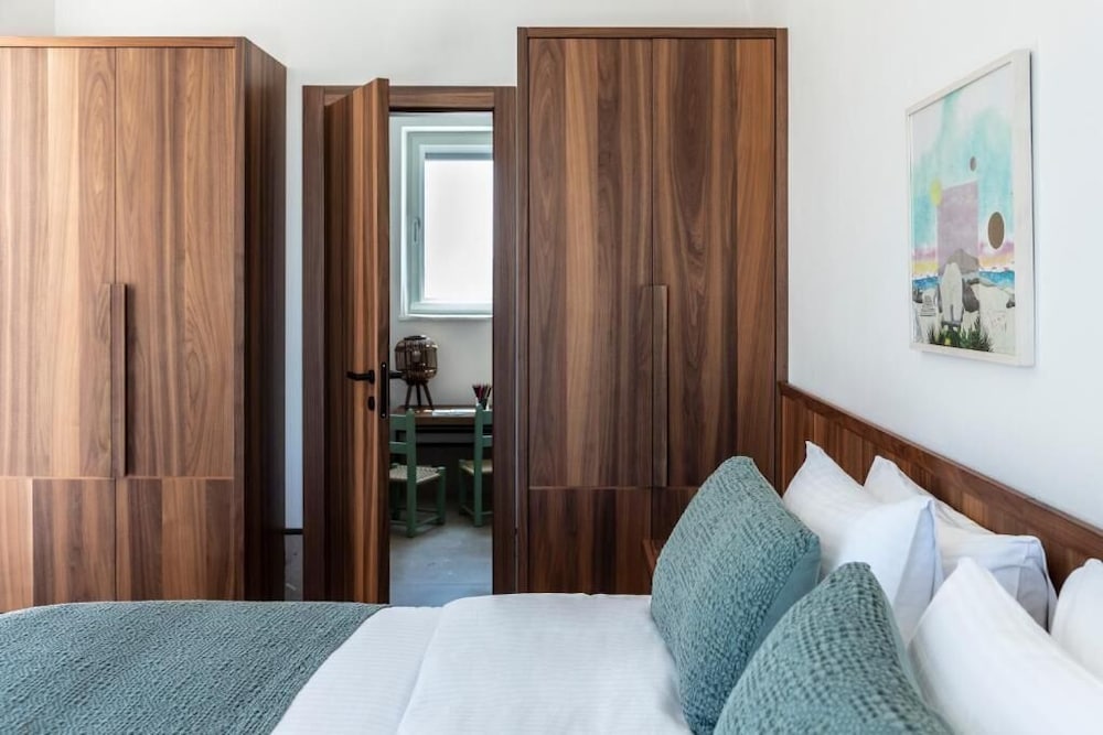 Фото Alero Seaside Skyros Resort