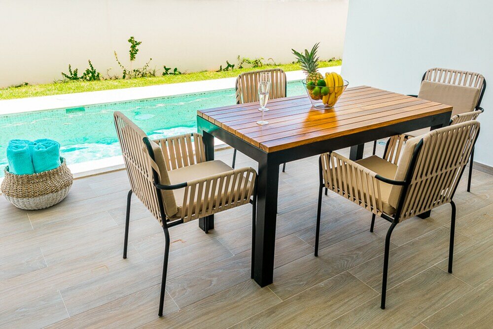 Фото Pool Garden Luxury Apt