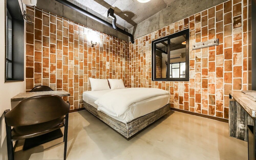 Фото Daegu Gyeongbuk University Bridge Hotel