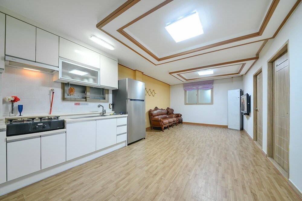 Фото Ganghwa Punggyung Gryujineon zip Pension