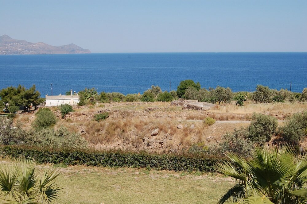 Фото Отель Cavo Petra