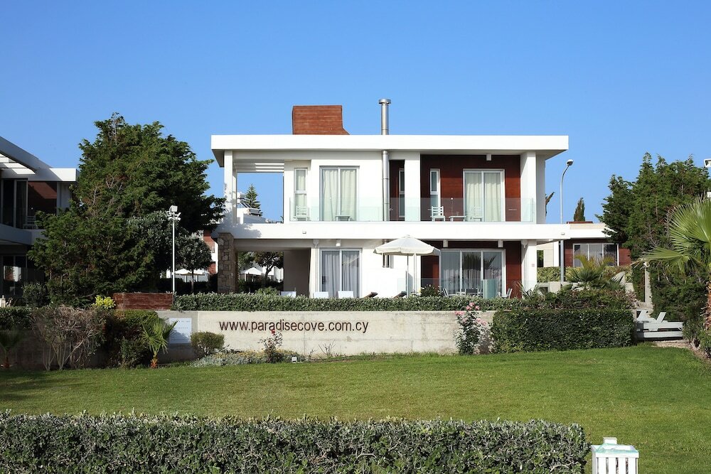 Фото Paradise Cove Beach Villas