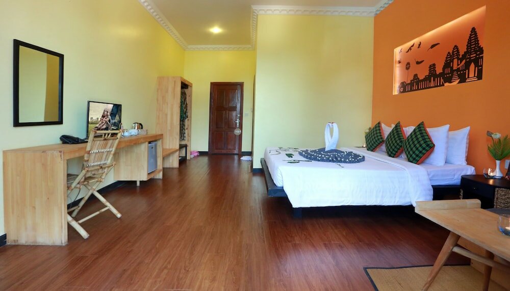 Фото Central Privilege Hotel