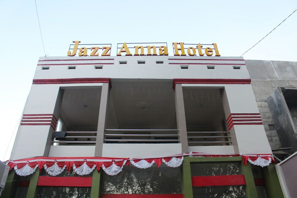 Фото Oyo 1263 Jazz Anna Hotel