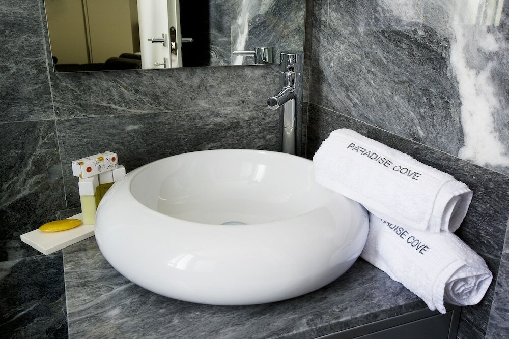 Фото Paradise Cove Beach Villas