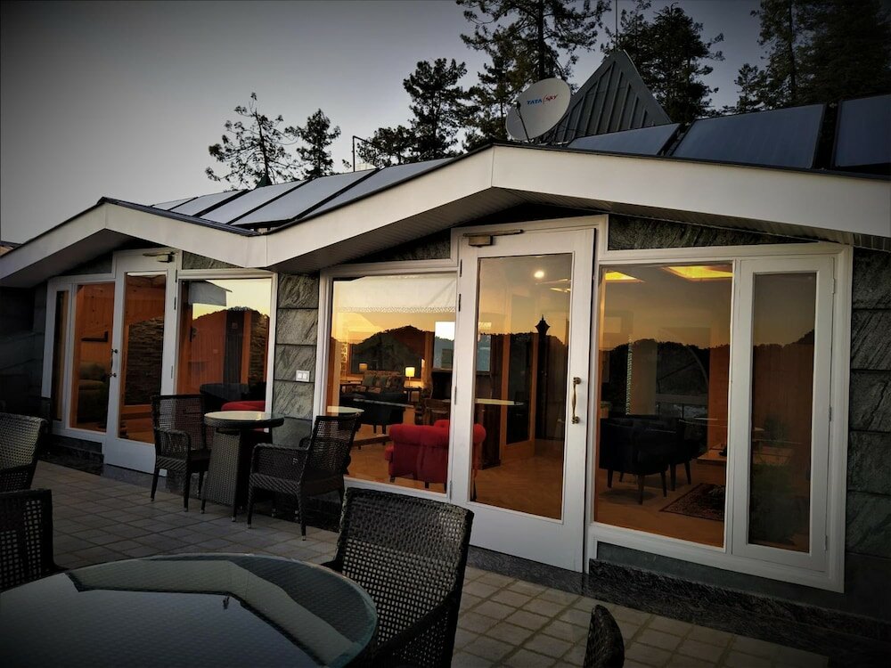 Фото Clarkes hotel, A grand heritage hotel since 1898