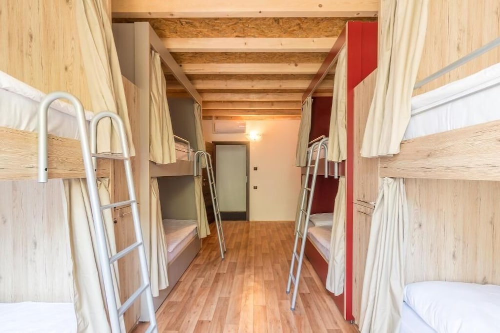 Фото Hostel Antique