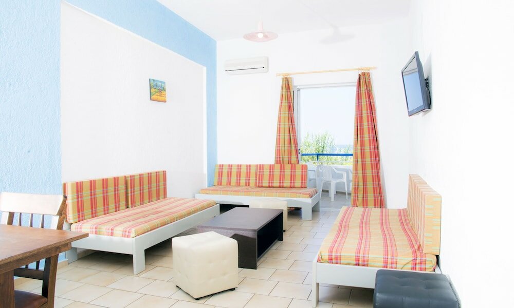 Фото Arlen Beach Hotel