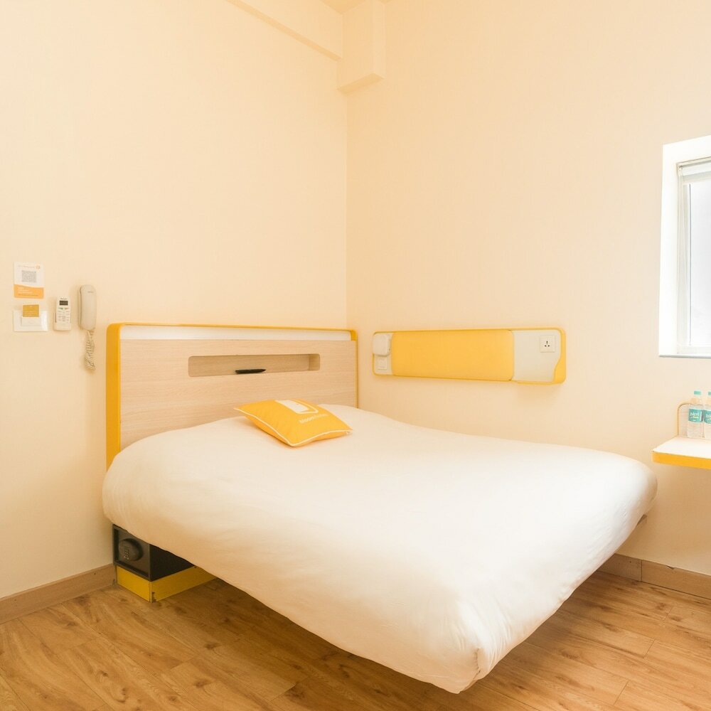 Фото Bloomrooms @ New Delhi Railway Station