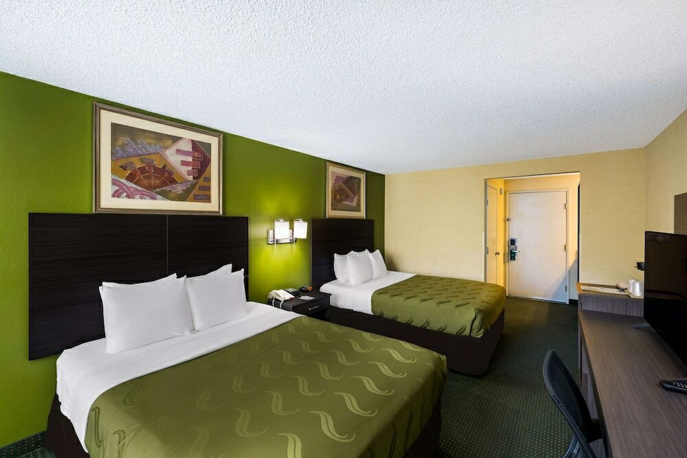 Фото Quality Inn SeaTac Airport-Seattle