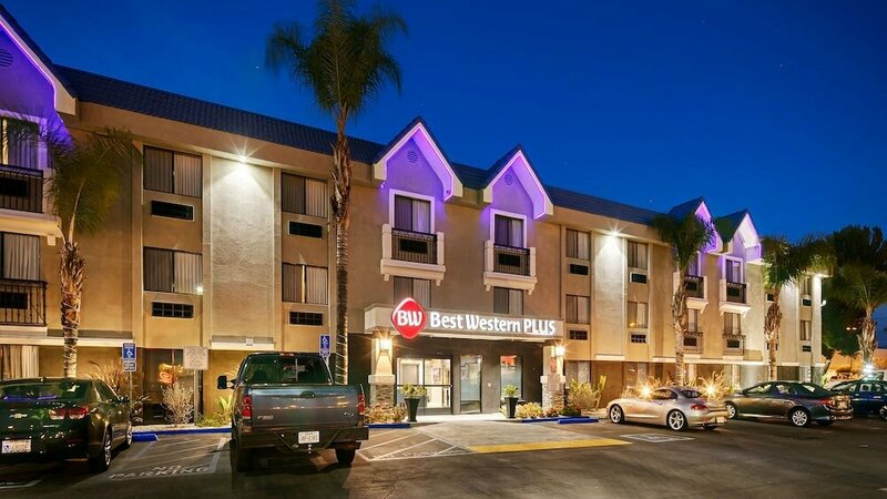 Гостиница Best Western Plus Diamond Valley Inn в Хемете