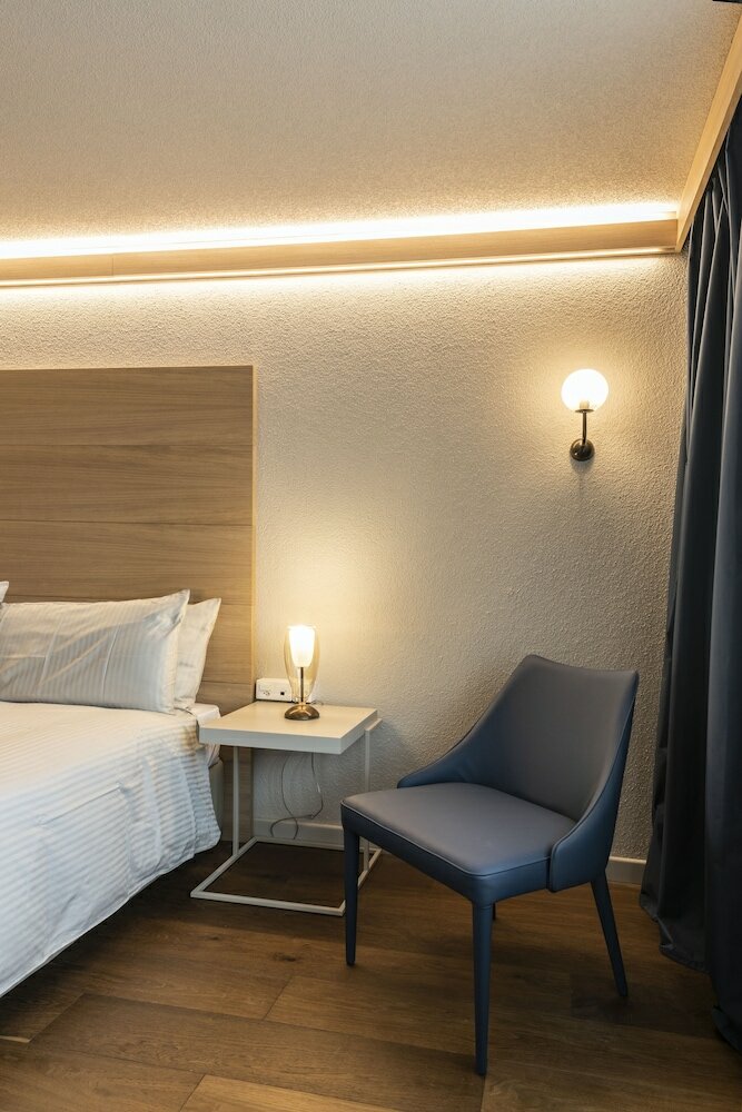 Фото Maya Caprice Boutique Hotel & SPA