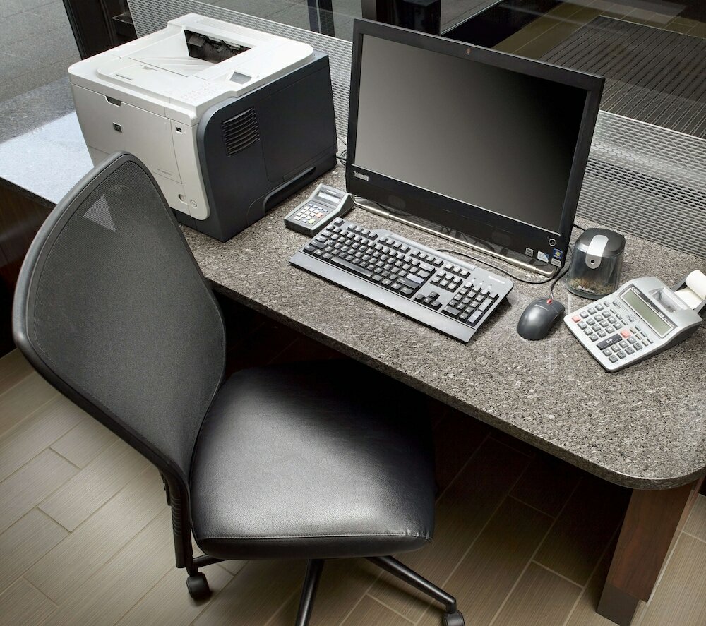 Фото Hampton Inn Cleveland-Downtown