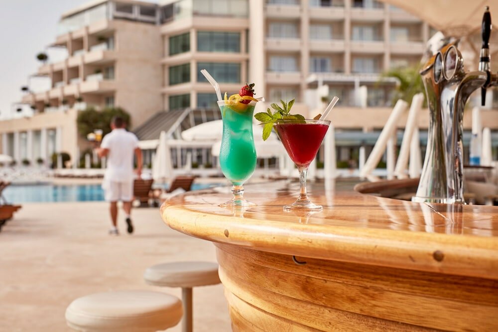 Фото Grecian Park Hotel