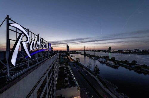 Внешний вид отеля Radisson Blu Daugava в Риге, фото 2
