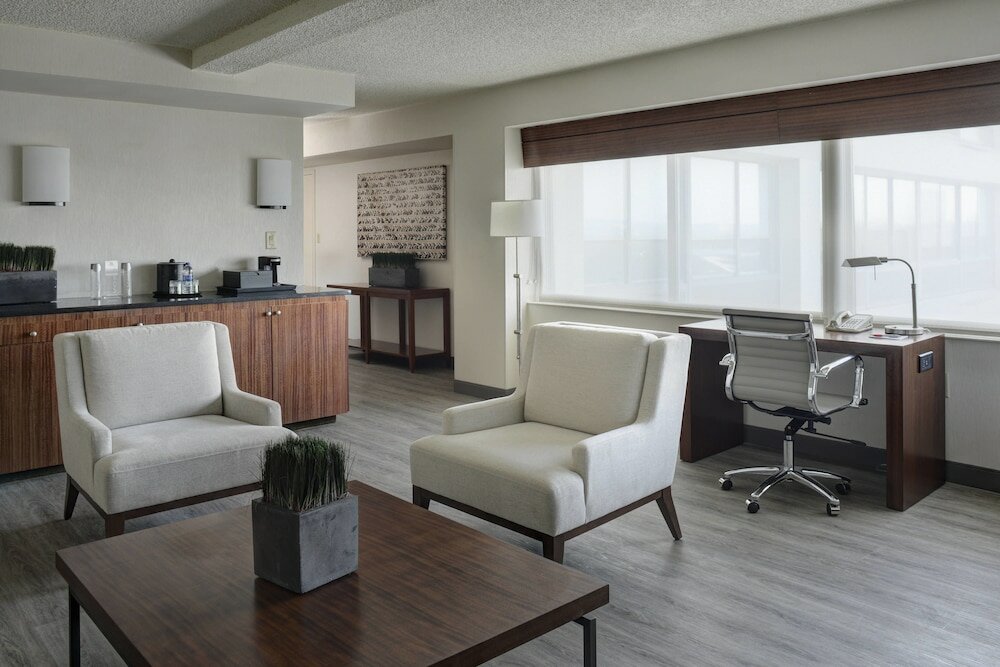 Фото Detroit Marriott Southfield