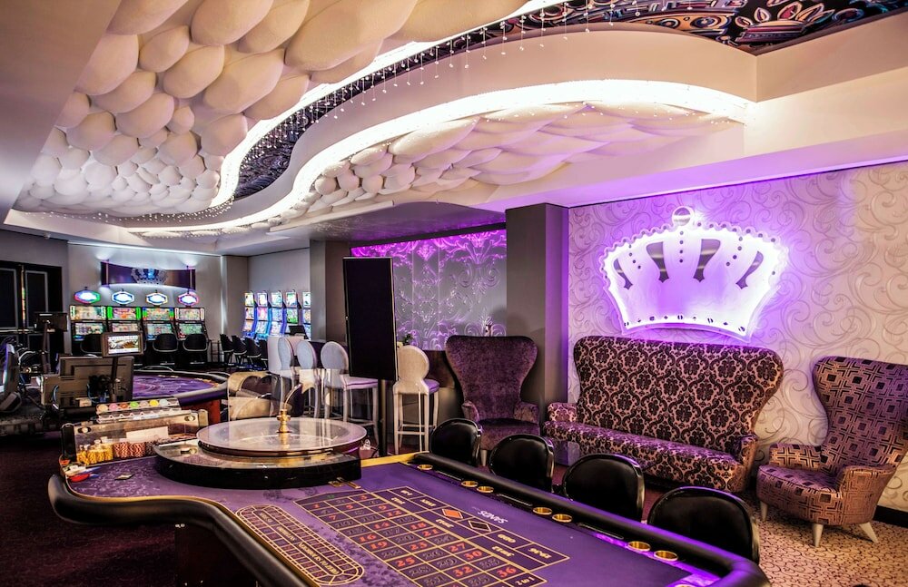 Фото Avani Windhoek Hotel & Casino