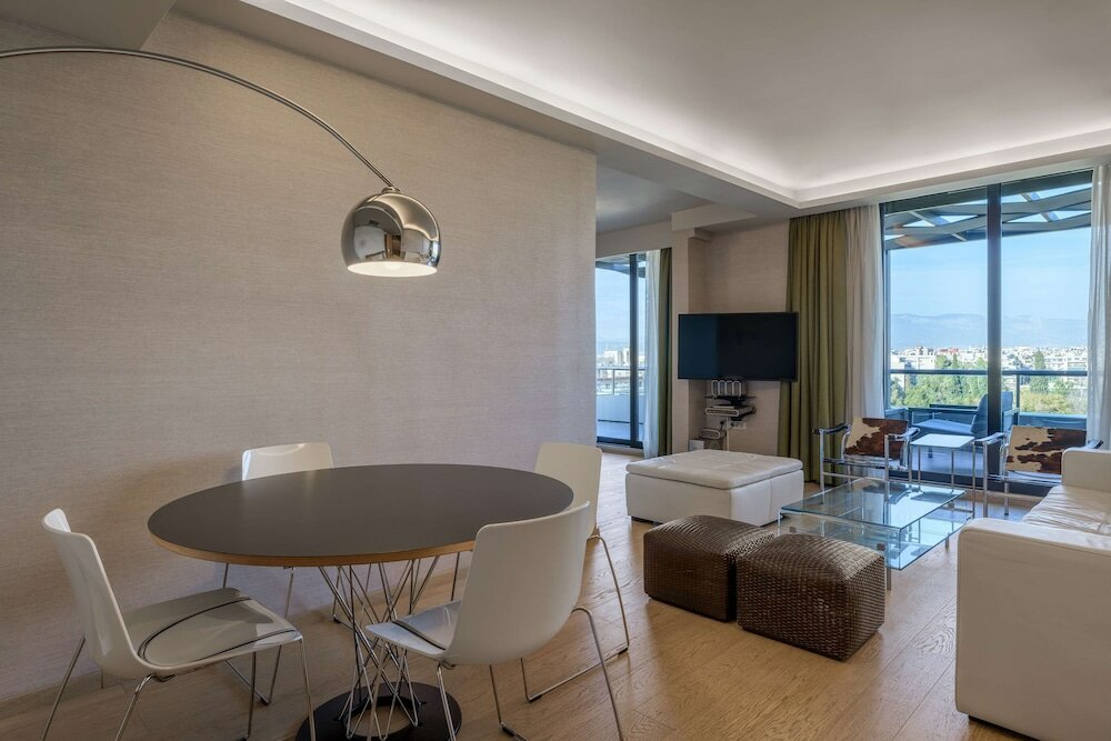 Фото Radisson Blu Park Hotel, Athens