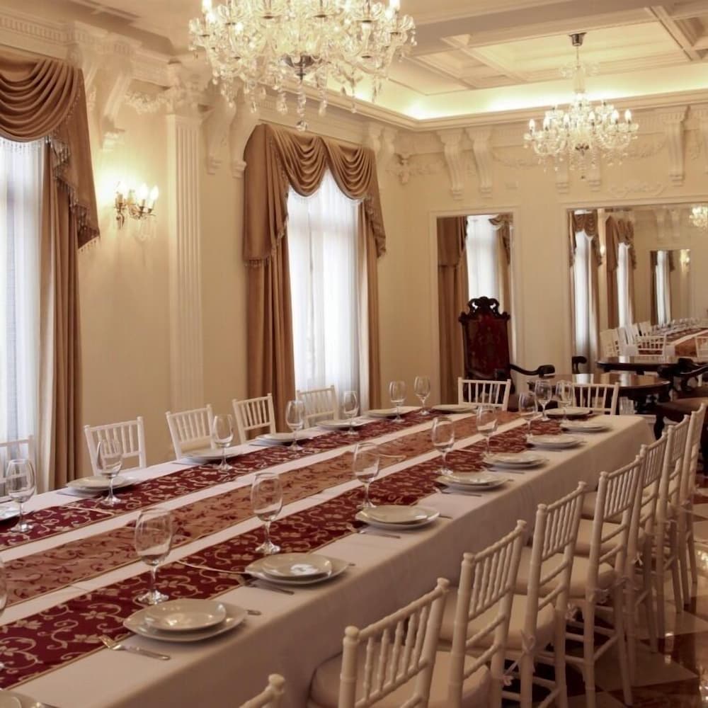 Фото Grand Hotel, Hotel Boutique Tepatitlán