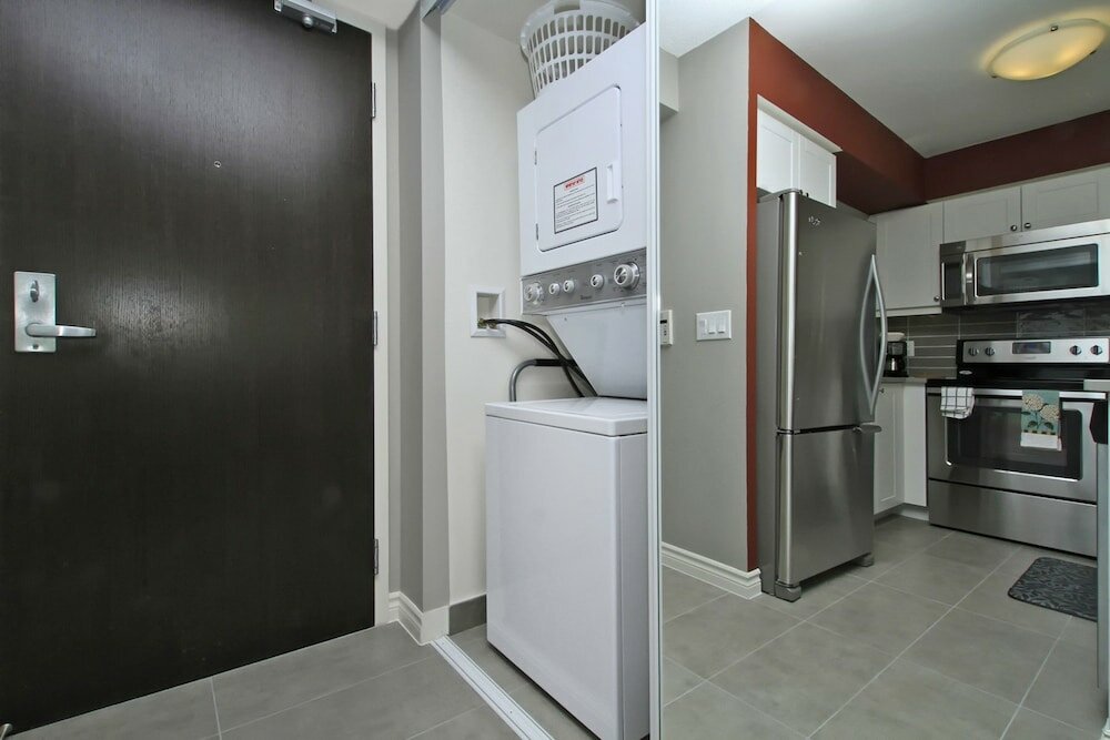 Фото Napa Furnished Suites & Apartments