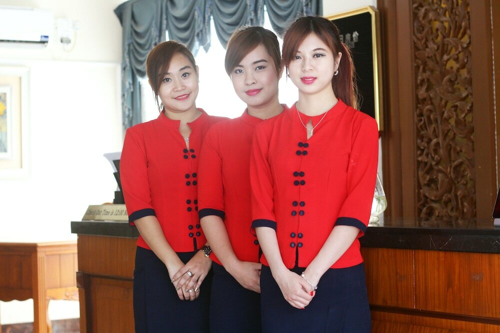 Фото Sunny Holiday Hotel