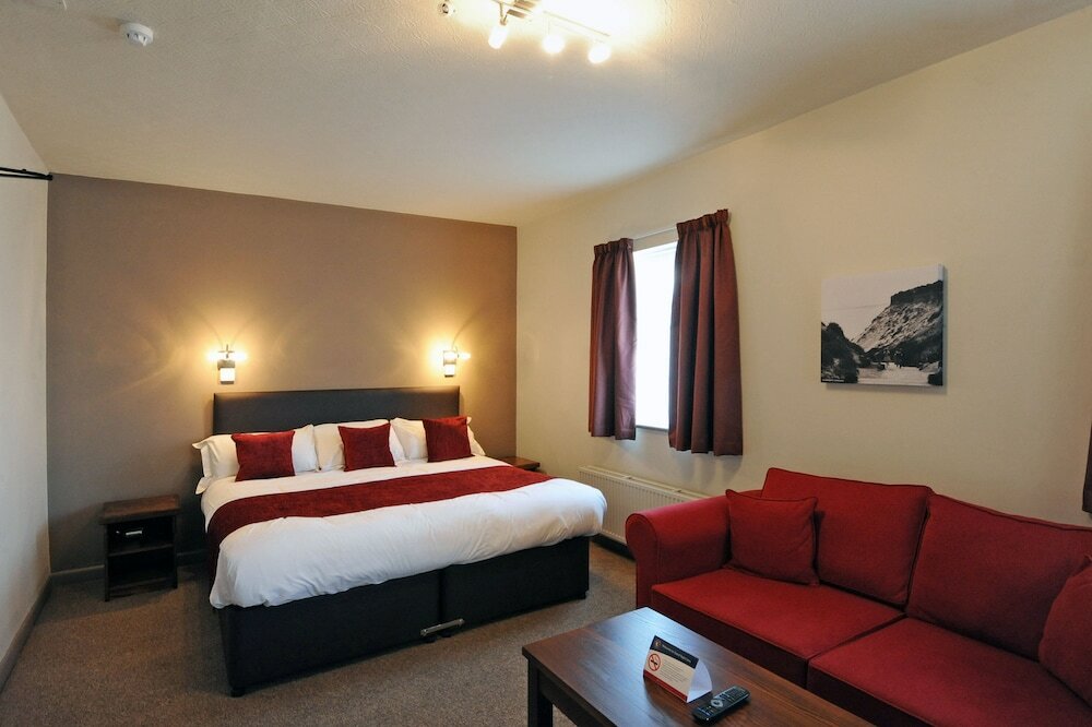 Фото The Spyglass and Kettle