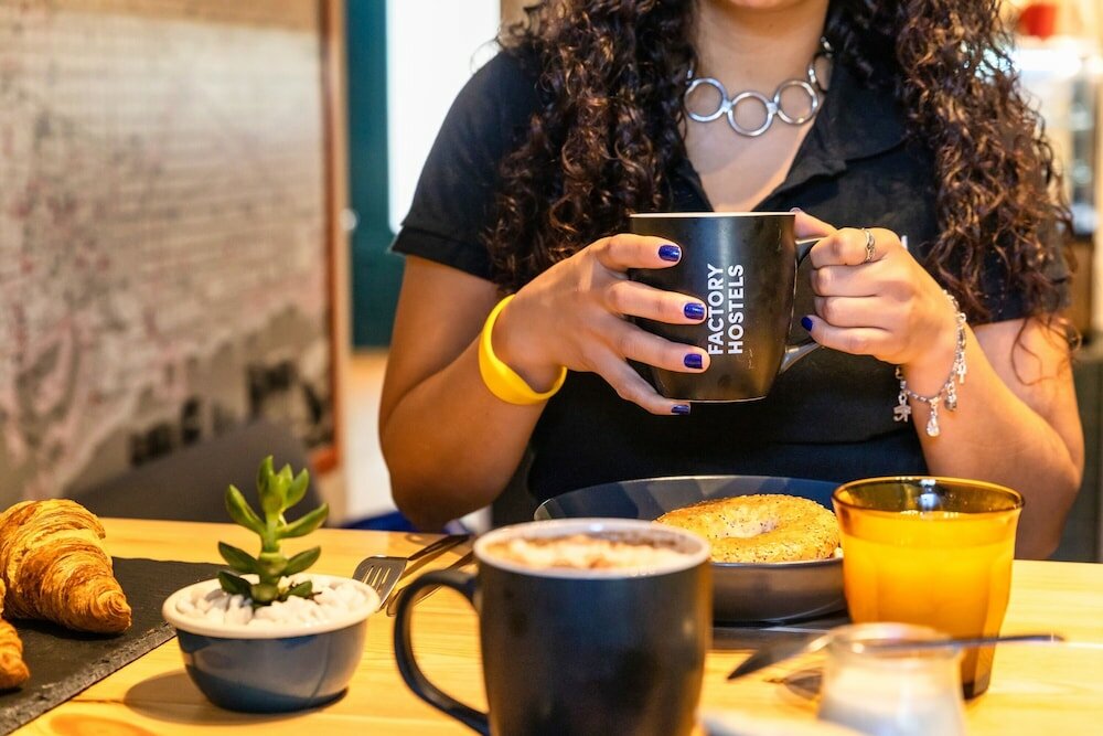 Фото Factory Hostels Barcelona