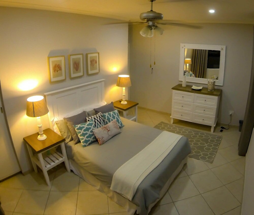 Фото Amanzi Beach House