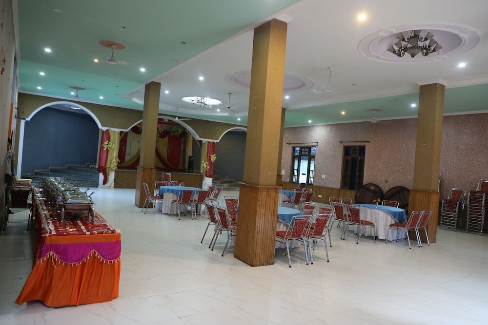 Фото Hotel The Woodz