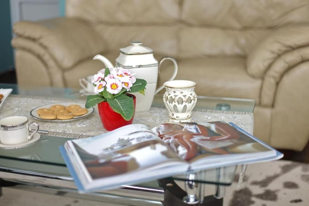 Фото Sunset Penthouse Apartment with Hot Tub