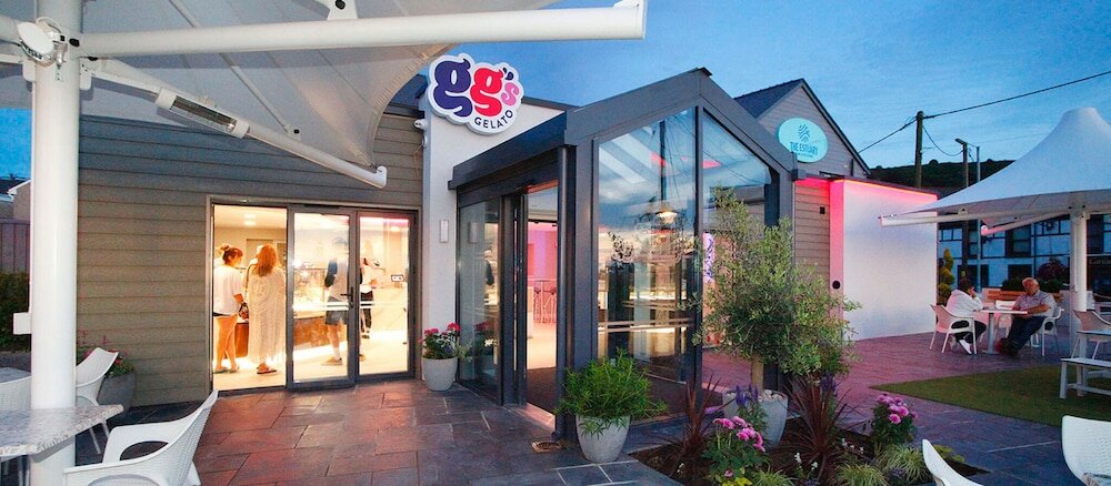 Фото The Estuary Bar and Rooms