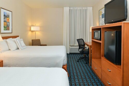 Гостиница Fairfield Inn and Suites by Marriott Sacramento Elk Grove
