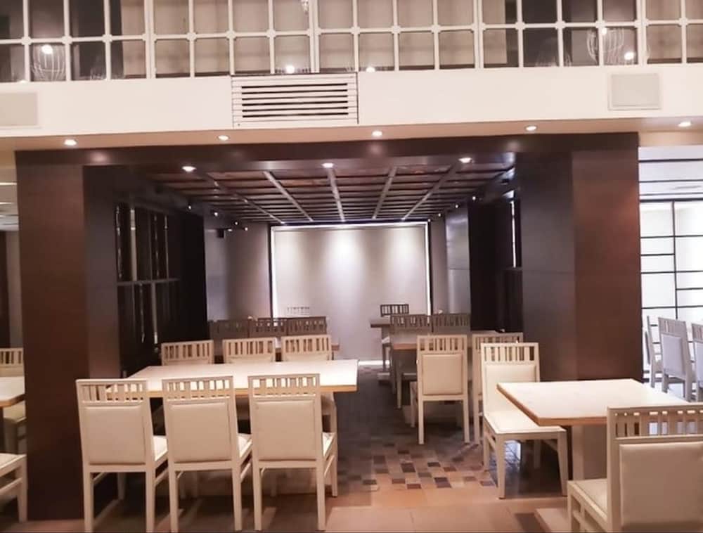 Фото Hotel Apex International