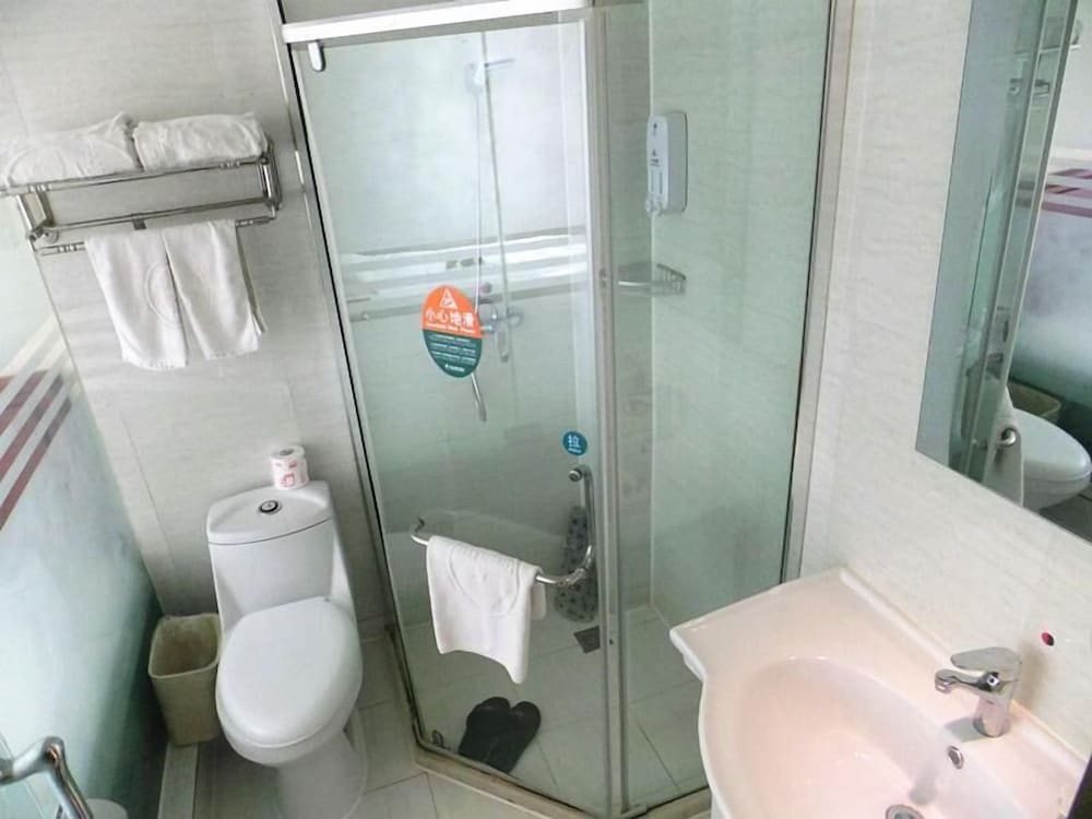 Фото GreenTree Inn Nantong Haimen Bus Statian Shell Hotel