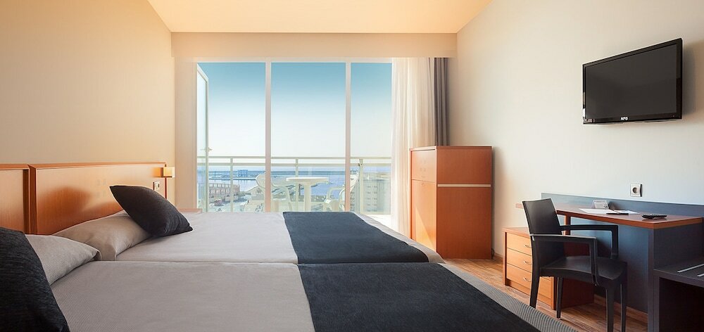 Фото Hotel Rh Vinaròs Playa