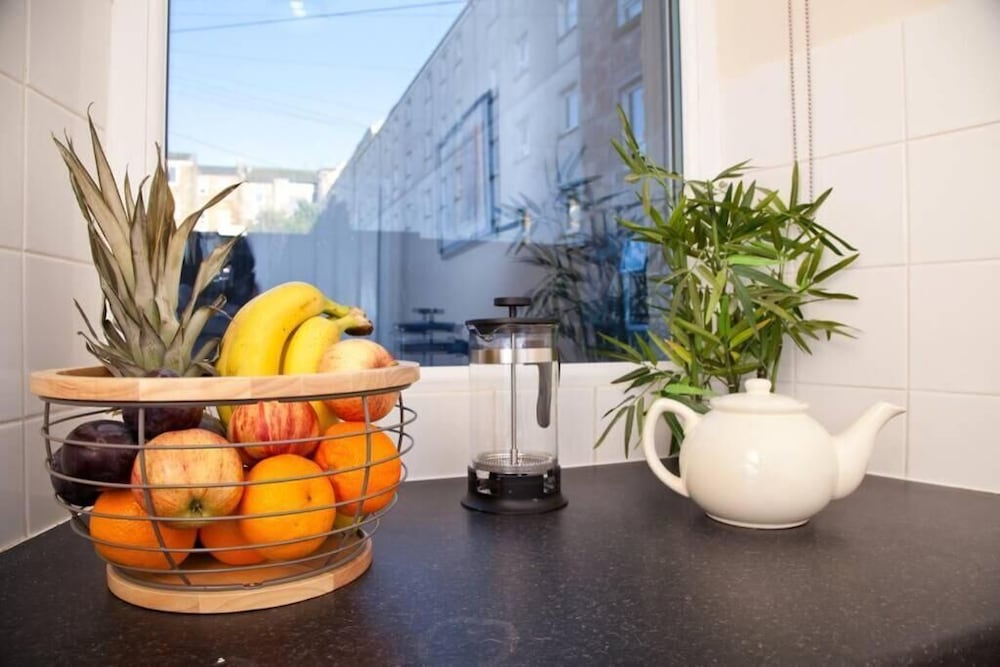 Фото Snug - Logie Baird Apartment