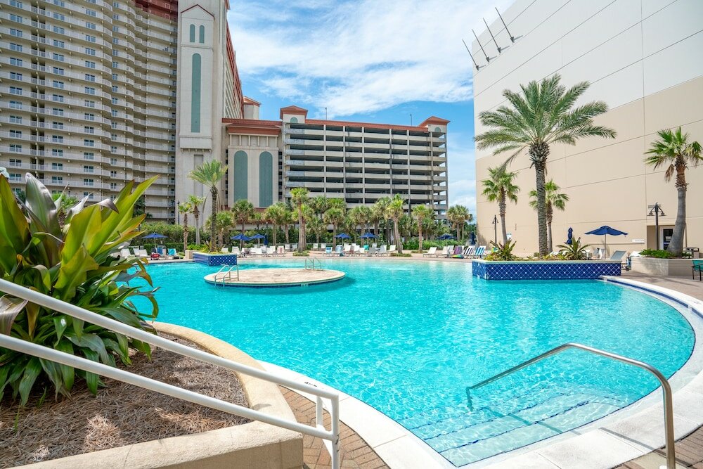 Фото Wharftown Beach and Golf