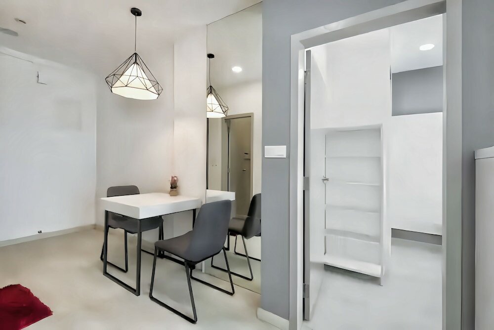 Фото Straits Garden Suites Penang