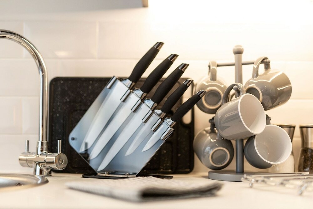 Фото Central Flats in Cardiff with Parking