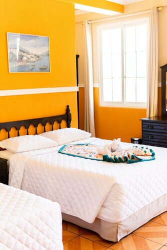 Гостиница Hotel Villa del Lago во Флоресе
