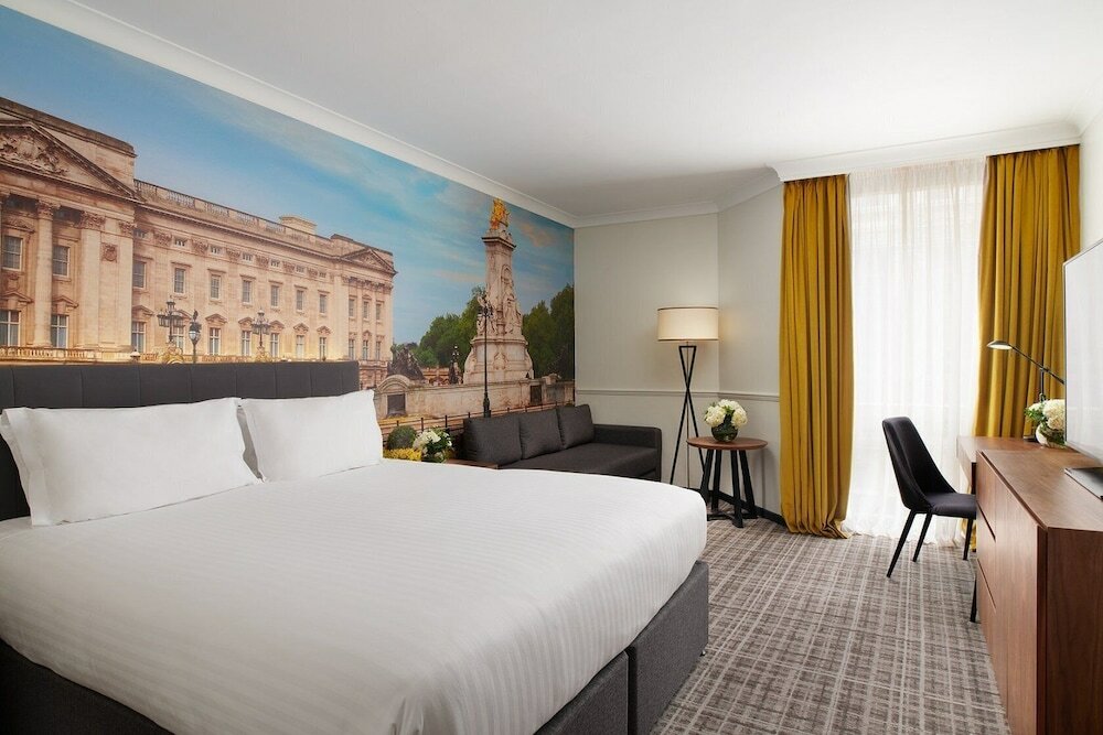 Фото Millennium Gloucester Hotel London Kensington