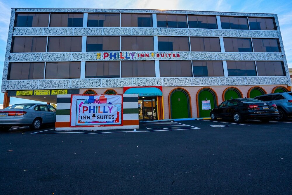 Фото Philly Inn & Suites