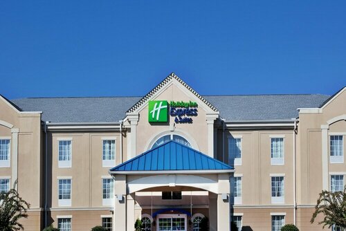 Гостиница Holiday Inn Express Hotel & Suites Orangeburg, an Ihg Hotel