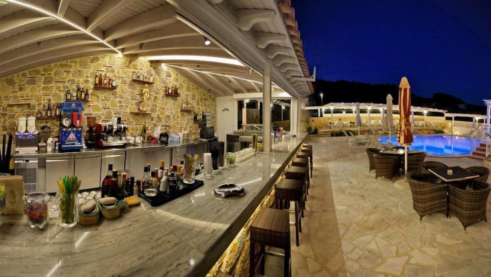 Фото Hotel Aphrodite Beach