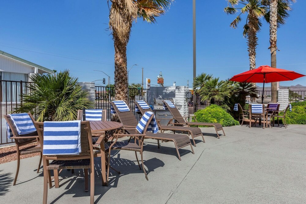 Фото Best Western Plus King's Inn & Suites