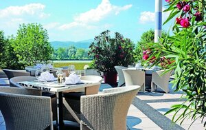 Гостиница Trans World Hotel Donauwelle