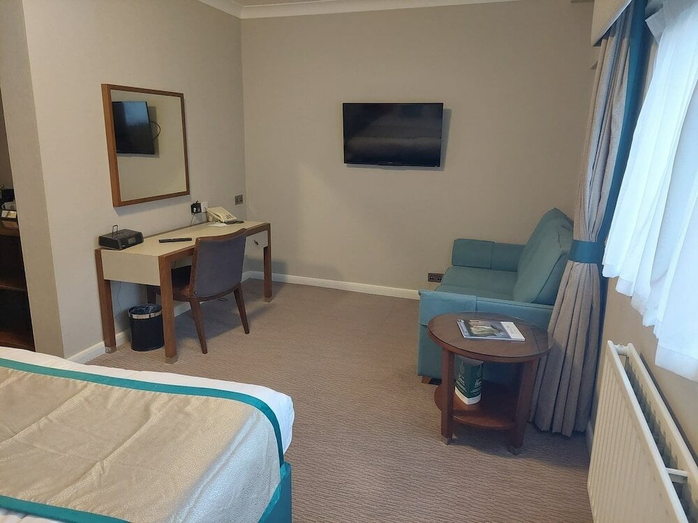 Фото Best Western Red Lion Hotel